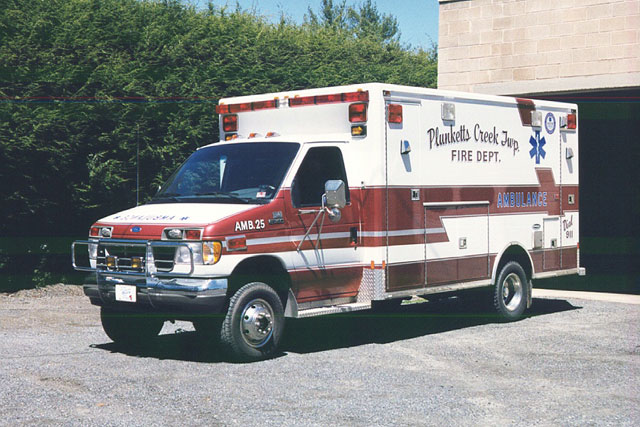 1992 Ford Ambulance 25
