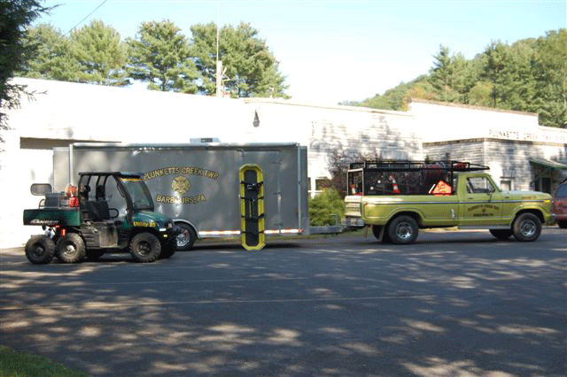 Brush 25 & Utility 25 with trailer Utility and Brush 25 with trailer